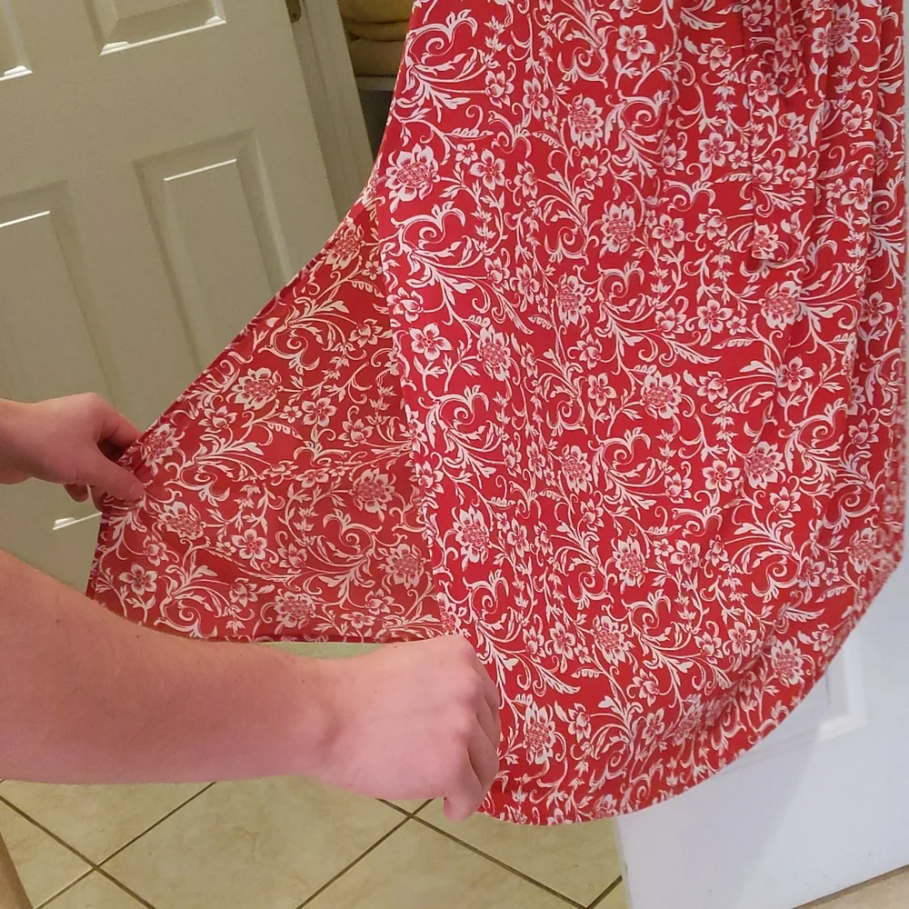 Maxi dress from loft outlet - Picture 2 of 6
